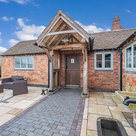 The Shed Villa Coventry Exterior photo